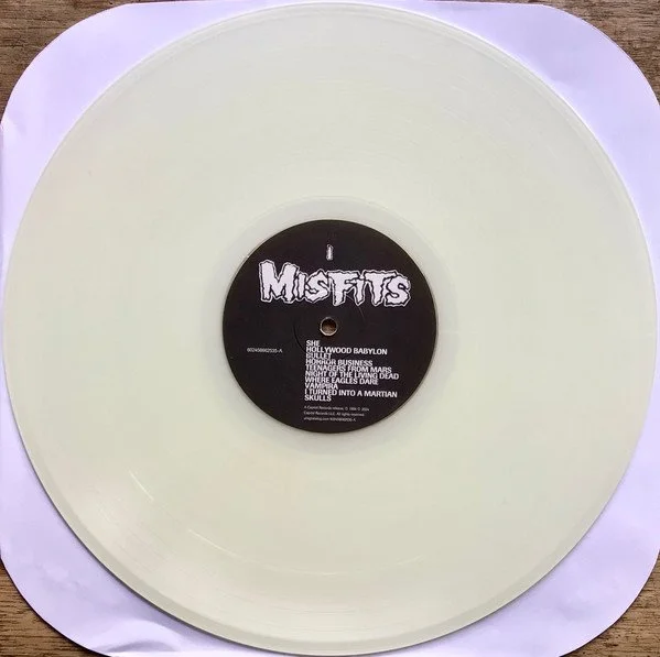 Roots Manuva | Yellow Submarine — Far Land Records Ltd